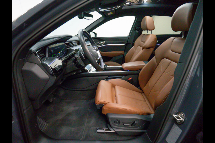 Audi Q8 Sportback e-tron 55 quattro Advanced Edition Plus 115 kWh | Trekhaal afn.