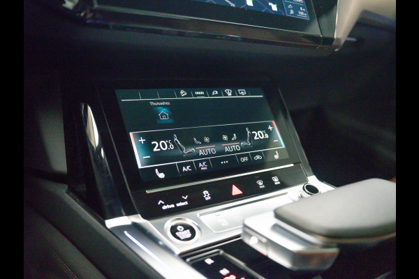 Audi Q8 Sportback e-tron 55 quattro Advanced Edition Plus 115 kWh | Trekhaal afn.