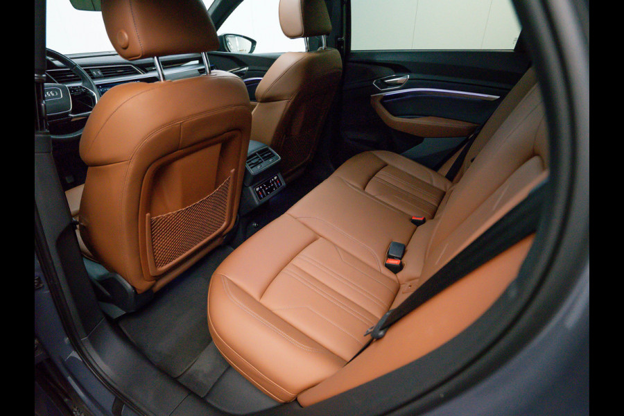 Audi Q8 Sportback e-tron 55 quattro Advanced Edition Plus 115 kWh | Trekhaal afn.