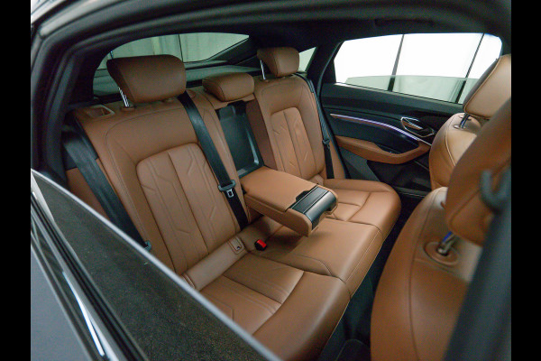 Audi Q8 Sportback e-tron 55 quattro Advanced Edition Plus 115 kWh | Trekhaal afn.