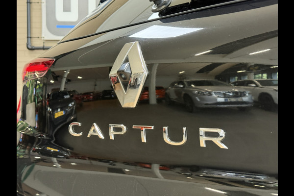 Renault Captur 1.3 TCe 155 Edition One | Groot Navi | Bose | Pano | 360 | 18" | Stuur & stoel verwarming | 100% elk jaar Dealer onderhouden!