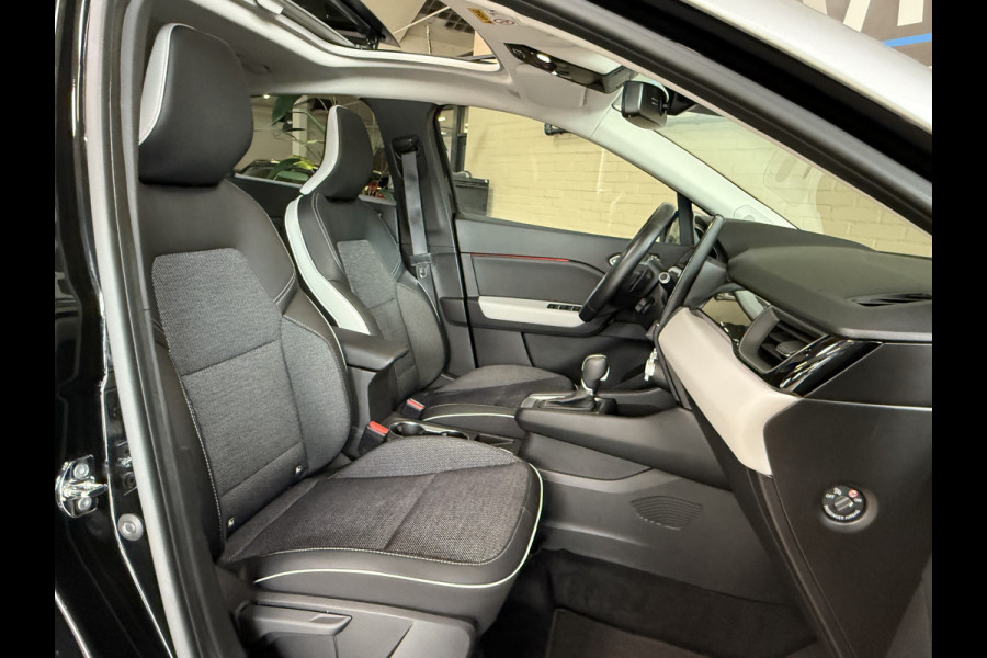 Renault Captur 1.3 TCe 155 Edition One | Groot Navi | Bose | Pano | 360 | 18" | Stuur & stoel verwarming | 100% elk jaar Dealer onderhouden!