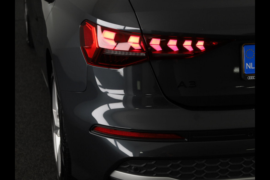 Audi A3 Sportback 35 TFSI Advanced edition 150 pk S-tronic | Private lease € 644,- | Navigatie | Parkeersensoren (Park assist) | Achteruitrijcamera | Adaptieve cruise control | LED koplampen |