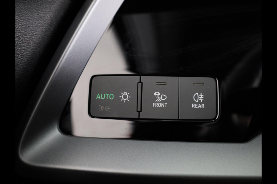 Audi A3 Sportback 35 TFSI Advanced edition 150 pk S-tronic | Private lease € 644,- | Navigatie | Parkeersensoren (Park assist) | Achteruitrijcamera | Adaptieve cruise control | LED koplampen |