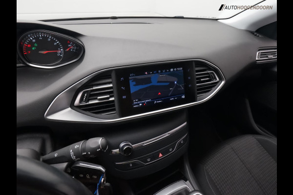 Peugeot 308 SW 1.2 PureTech Active (APPLE CARPLAY,LED VERLICHTING,CAMERA,PARKEERSENSOREN,CLIMATE,CRUISE,LM-VELGEN,TOPCONDITIE)