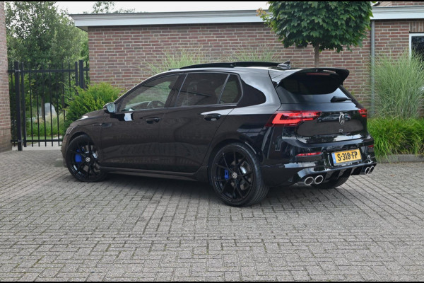 Volkswagen Golf 2.0 TSI R 4Motion 320 PK Performance Pack Pano Adaptive Keyless 19''