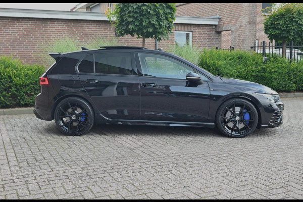 Volkswagen Golf 2.0 TSI R 4Motion 320 PK Performance Pack Pano Adaptive Keyless 19''