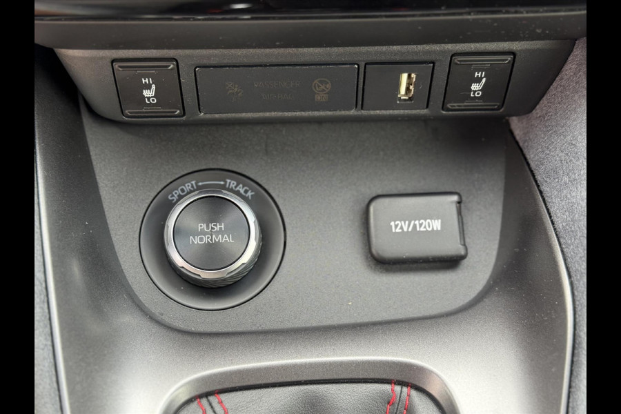 Toyota Yaris 1.6 Turbo 261pk GR Performance | Apple CarPlay/Android Auto, Keyless, Stoelverwarming, Leer/Alcantara