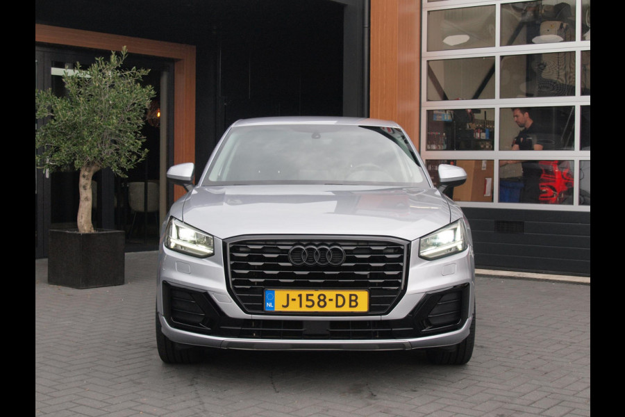 Audi Q2 35 TFSI epic | 150PK | DSG-Automaat | Black optiek | Cruise Control | 19 Inch Velgen |