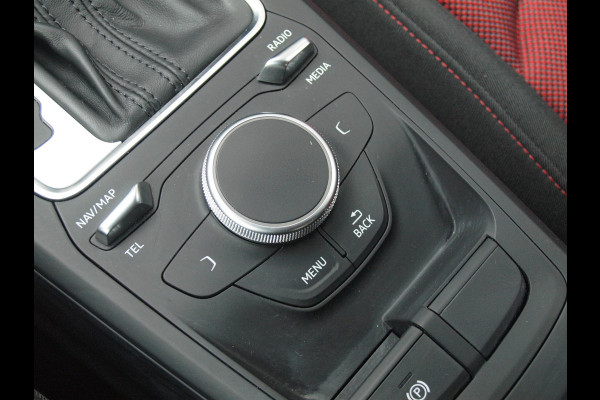 Audi Q2 35 TFSI epic | 150PK | DSG-Automaat | Black optiek | Cruise Control | 19 Inch Velgen |