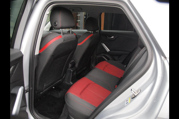 Audi Q2 35 TFSI epic | 150PK | DSG-Automaat | Black optiek | Cruise Control | 19 Inch Velgen |
