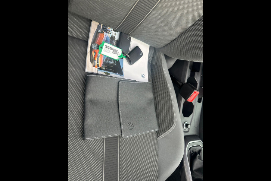 Volkswagen Polo 1.0 TSI Highline / Beats / Pano / Led