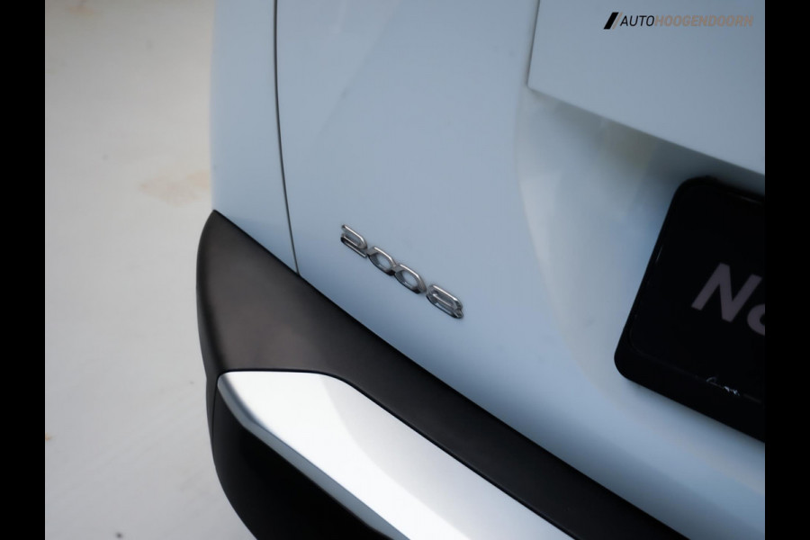 Peugeot 2008 1.2 PureTech Allure (APPLE CARPLAY,LED VERLICHTING,CAMERA,CLIMATE,CRUISE,PARELMOER,LM-VELGEN,NIEUWE APK,TOPCONDITIE)