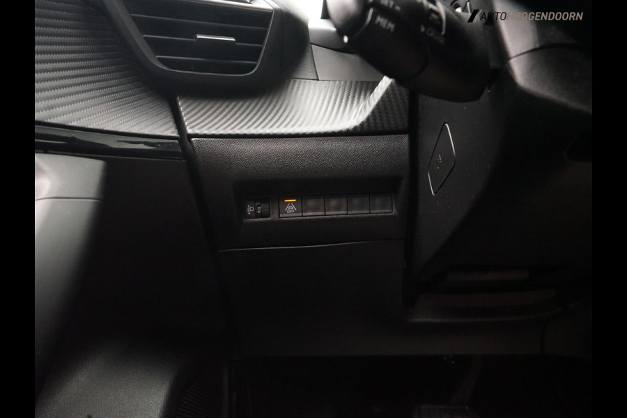 Peugeot 2008 1.2 PureTech Allure (APPLE CARPLAY,LED VERLICHTING,CAMERA,CLIMATE,CRUISE,PARELMOER,LM-VELGEN,NIEUWE APK,TOPCONDITIE)