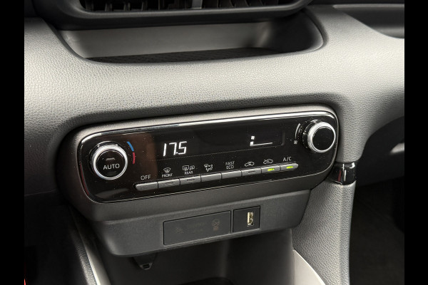Toyota Yaris 1.5 Hybrid Team D | CarPlay | Camera | ACC | LED | DAB+ | 16 inch