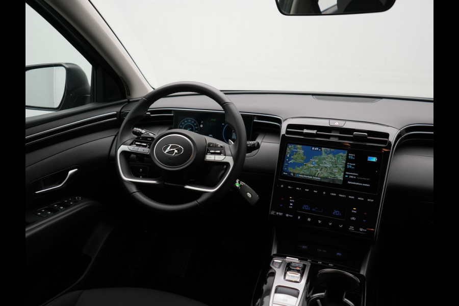 Hyundai Tucson 1.6 T-GDI Comfort 4WD Plug In Hybrid 266pk Dealer O.H PHEV | Camera | Cruise Control | Apple Carplay | Virtual | DAB | Lane Assist | Navigatie |