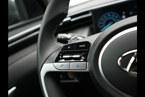 Hyundai Tucson 1.6 T-GDI Comfort 4WD Plug In Hybrid 266pk Dealer O.H PHEV | Camera | Cruise Control | Apple Carplay | Virtual | DAB | Lane Assist | Navigatie |