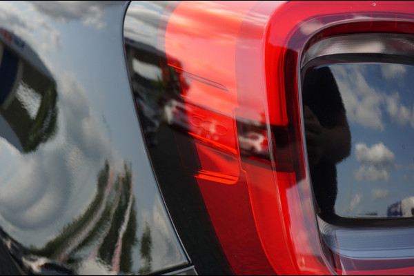 Fiat 500X 130PK Hybrid AUTOMAAT CARPLAY | CAMERA | LED PACK | CRUISE!