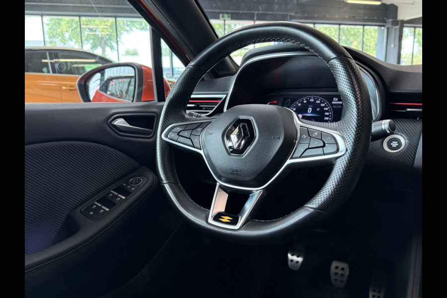 Renault Clio 1.0 TCe 100 R.S. Line | Groot Navi | 17" | Carplay | Camera | Led | PDC V+A | Keurig nette goed onderhouden Renault Clio!