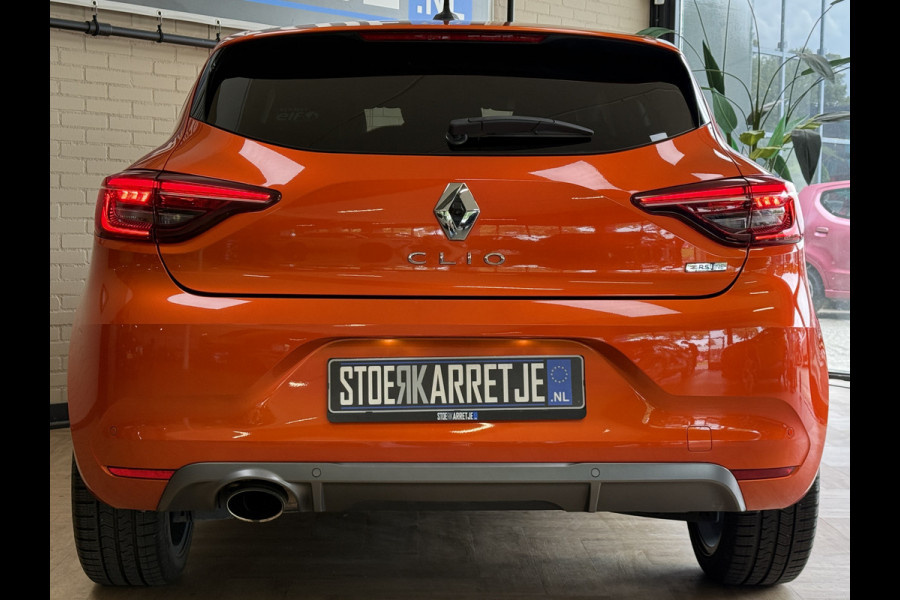 Renault Clio 1.0 TCe 100 R.S. Line | Groot Navi | 17" | Carplay | Camera | Led | PDC V+A | Keurig nette goed onderhouden Renault Clio!
