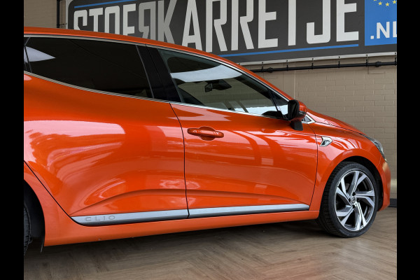 Renault Clio 1.0 TCe 100 R.S. Line | Groot Navi | 17" | Carplay | Camera | Led | PDC V+A | Keurig nette goed onderhouden Renault Clio!