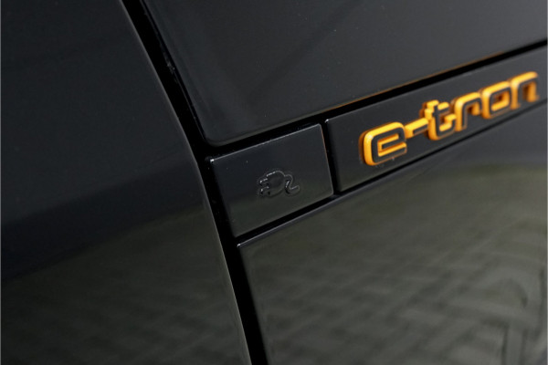Audi e-tron 50 Quattro Launch ed S 71 kWh Luchtvering B&O 360° Black Pack Trekhaak