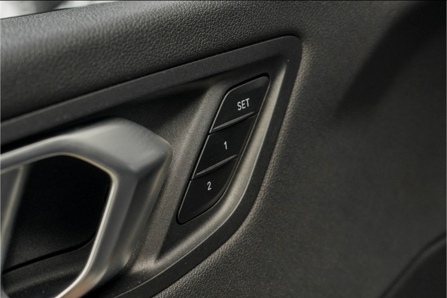 BMW 1-serie 128ti M-Sport Pano HUD HiFi Comfort Pack Memory