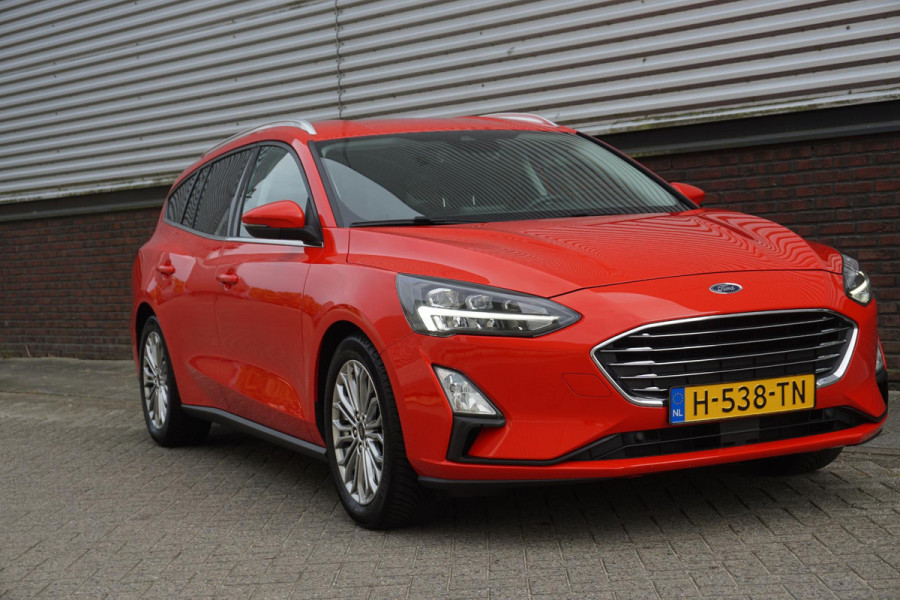 Ford FOCUS Wagon 1.0 EcoB.125PK Titanium Bus. DesignPack/17Inch. LED Koplampen.
