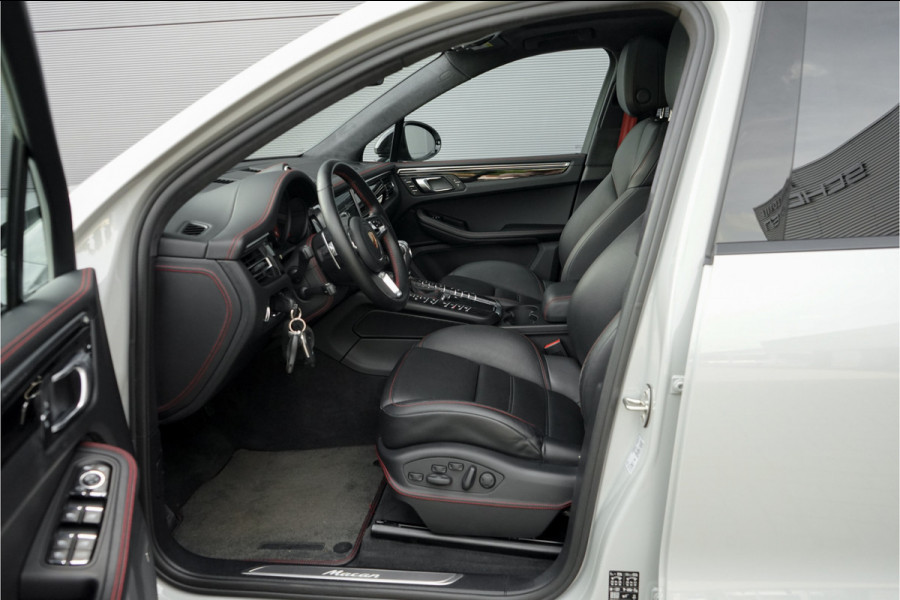Porsche Macan 2.0 Sport Design & Chrono Pano Luchtvering Bose Sportuitlaat