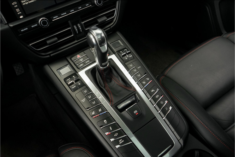 Porsche Macan 2.0 Sport Design & Chrono Pano Luchtvering Bose Sportuitlaat
