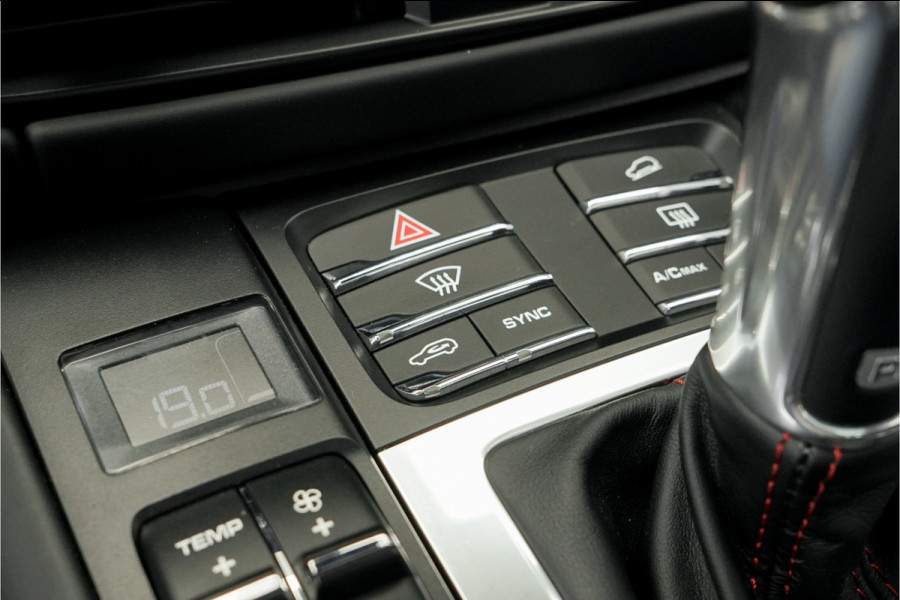Porsche Macan 2.0 Sport Design & Chrono Pano Luchtvering Bose Sportuitlaat