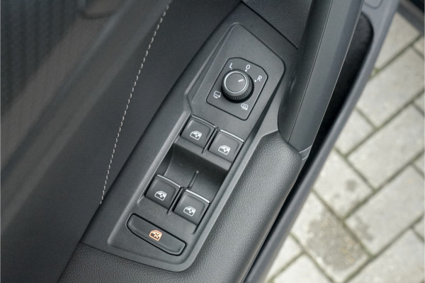 Volkswagen Tiguan 1.4 TSI eHybrid R-Line Black Style HUD 20" Suzuka