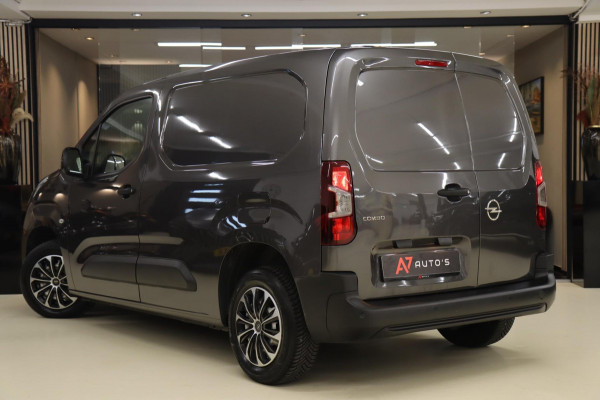 Opel Combo 1.5D L1H1 Edition Navi / Parkeersensoren / carplay / airco / Cruise Control