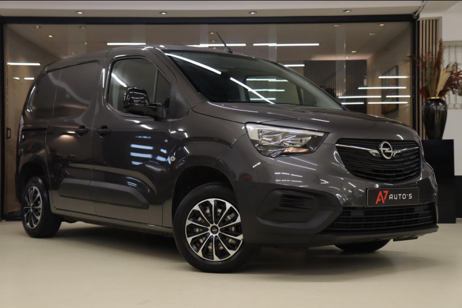 Opel Combo 1.5D L1H1 Edition Navi / Parkeersensoren / carplay / airco / Cruise Control