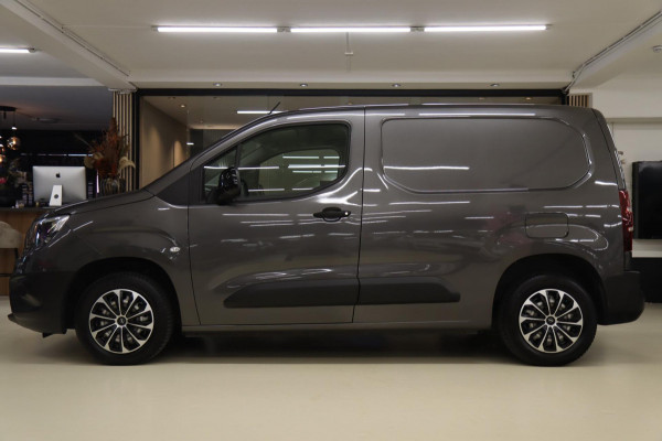 Opel Combo 1.5D L1H1 Edition Navi / Parkeersensoren / carplay / airco / Cruise Control