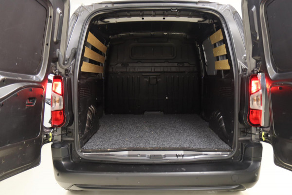 Opel Combo 1.5D L1H1 Edition Navi / Parkeersensoren / carplay / airco / Cruise Control