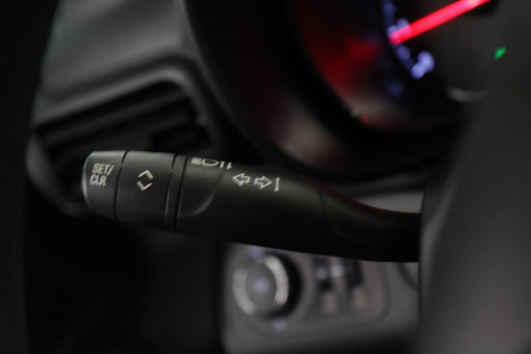Opel Combo 1.5D L1H1 Edition Navi / Parkeersensoren / carplay / airco / Cruise Control