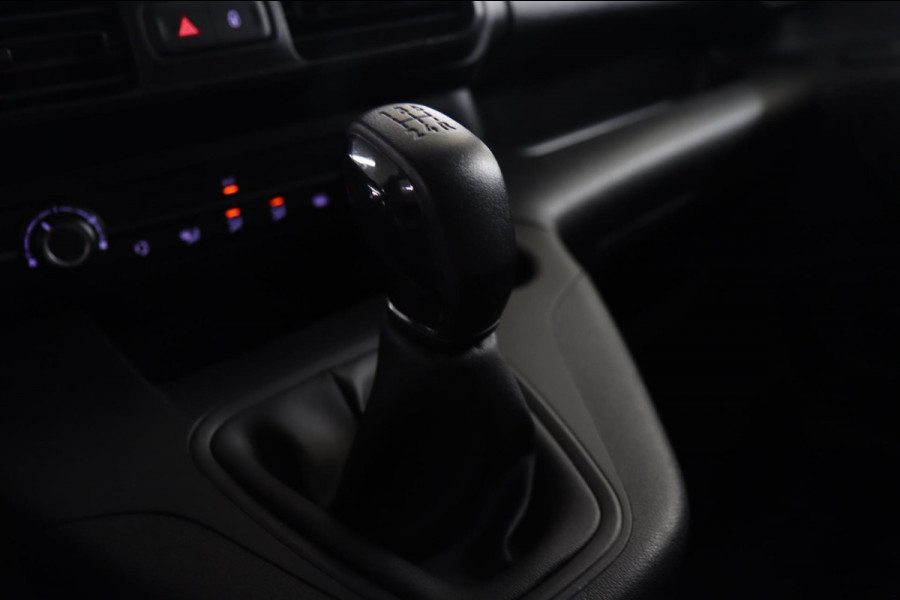 Opel Combo 1.5D L1H1 Edition Navi / Parkeersensoren / carplay / airco / Cruise Control