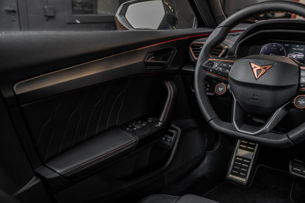 CUPRA Formentor 1.4 e-Hybrid VZ Performance | Camera | Keyles
