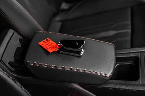 CUPRA Formentor 1.4 e-Hybrid VZ Performance | Camera | Keyles