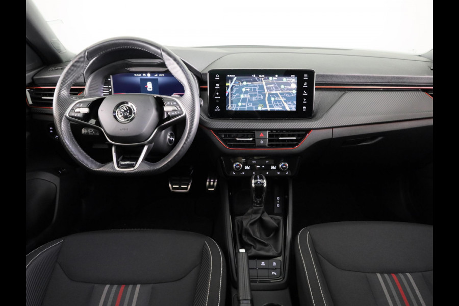 Škoda Kamiq 1.0 TSI Monte Carlo 115 pk Automaat (DSG) | Verlengde garantie | Navigatie | Panoramadak | Parkeersensoren | Achteruitrijcamera | Adaptieve cruise control |