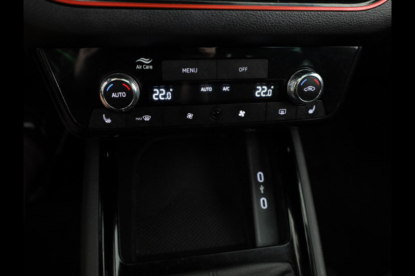 Škoda Kamiq 1.0 TSI Monte Carlo 115 pk Automaat (DSG) | Verlengde garantie | Navigatie | Panoramadak | Parkeersensoren | Achteruitrijcamera | Adaptieve cruise control |