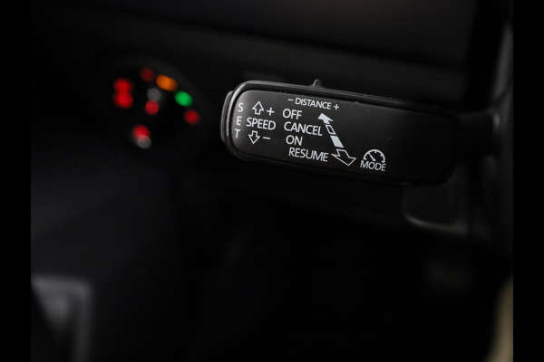 Seat Arona 1.0 TSI Style Business Intense 110 pk | Navigatie | Parkeersensoren (Park assist) | Achteruitrijcamera | Adaptieve cruise control | Apple Carplay/Android Auto |