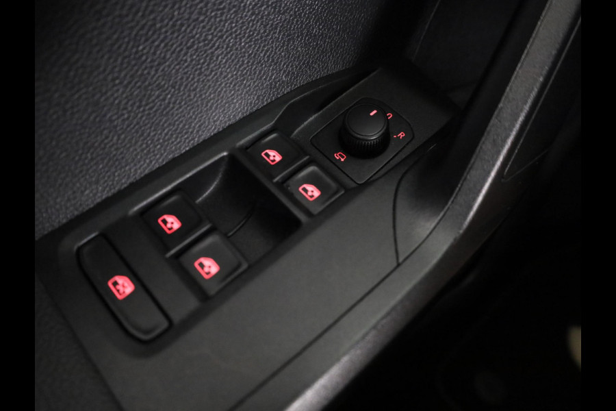 Seat Arona 1.0 TSI Style Business Intense 110 pk | Navigatie | Parkeersensoren (Park assist) | Achteruitrijcamera | Adaptieve cruise control | Apple Carplay/Android Auto |