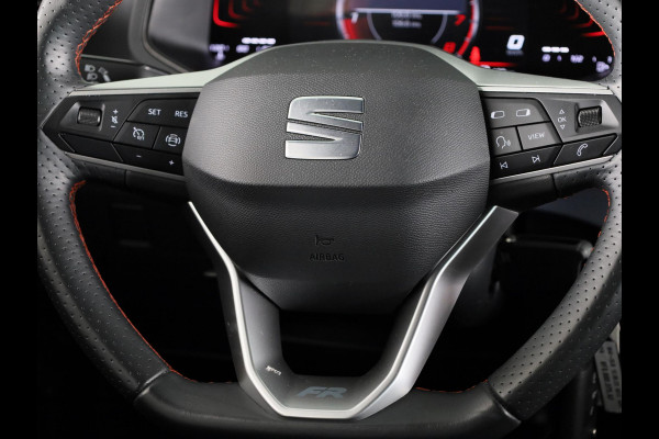 Seat Arona 1.0 TSI FR 95 pk | Verlengde garantie | Navigatie via App | Parkeersensoren achter | Cruise control | Apple Carplay/Android Auto | LED koplampen |