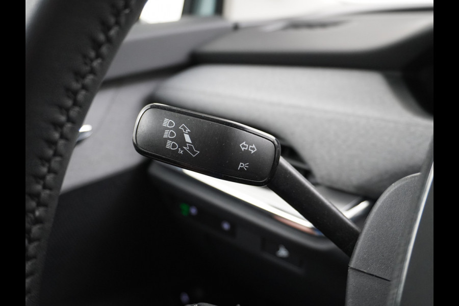 Škoda ENYAQ iV 60 180PK Memory Warmetpomp Stoel+Stuurverwarming Apple Carplay/Androd Auto Navi Ecc Adap.Cruise Control 360°Camera Pdc Lmv 20" L File assistent Dab Elek.Achterklep Keyless advanced Bluetooth Rijstrooksensor Connected services 1.000KG trekgewicht 1e Eigenaar Origineel Nederlandse Auto Nieuwprijs €47.965!