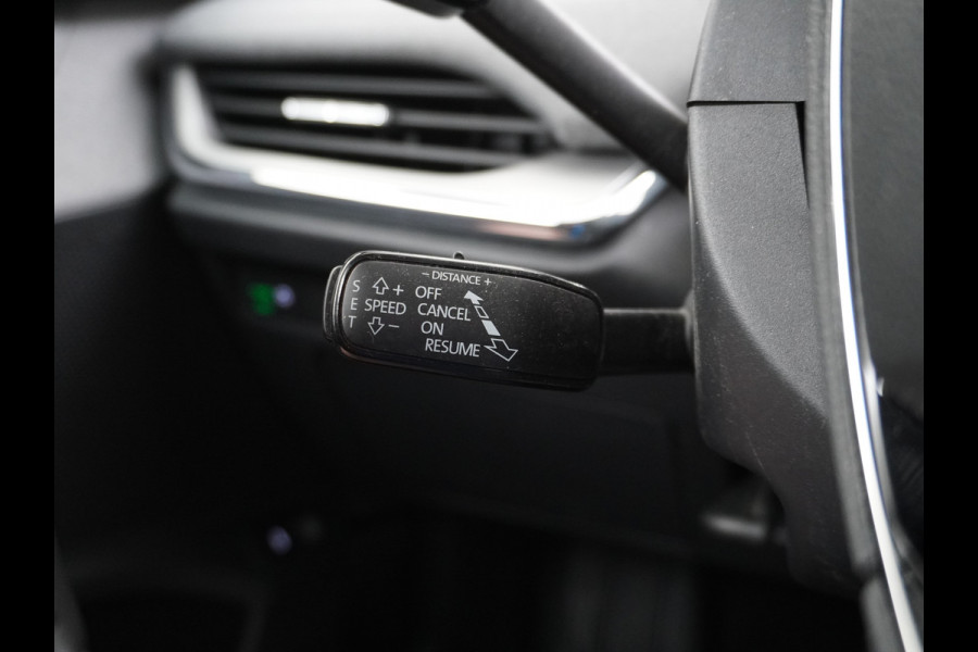 Škoda ENYAQ iV 60 180PK Memory Warmetpomp Stoel+Stuurverwarming Apple Carplay/Androd Auto Navi Ecc Adap.Cruise Control 360°Camera Pdc Lmv 20" L File assistent Dab Elek.Achterklep Keyless advanced Bluetooth Rijstrooksensor Connected services 1.000KG trekgewicht 1e Eigenaar Origineel Nederlandse Auto Nieuwprijs €47.965!