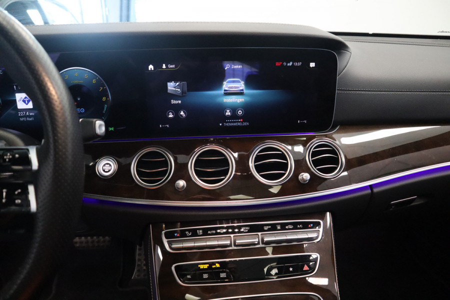 Mercedes-Benz E-Klasse 300 e AMG Line PDC ACC Schuifkanteldak 360 Camera 19''lm