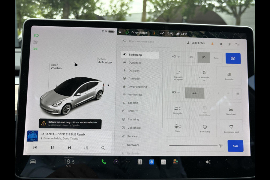 Tesla Model 3 Standard RWD Plus 60 kWh | LFP-accu | Facelift model | Elektrische kofferbak | 19-inch velgen | Panoramadak | Autopilot | Performance spoiler | Rijklaar met 12 maanden BOVAG-garantie