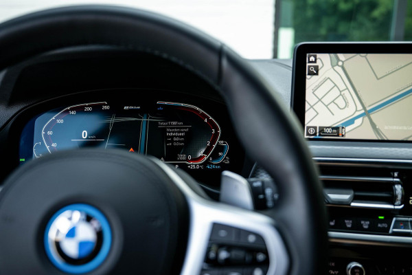 BMW X3 xDrive30e M-Sport Laser Trekhaak Leder 11.561km